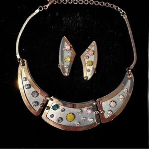 Vintage signed Leru Elegant Gold Tone Necklace and Earring Set